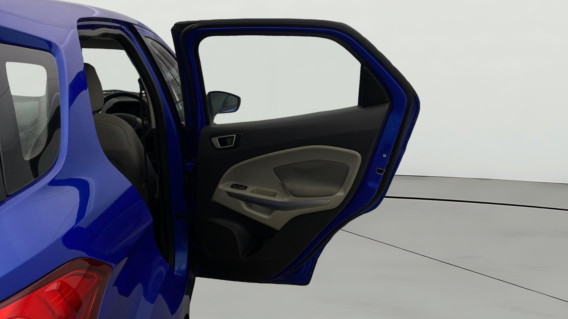 View 2014 Ford EcoSport 1.5 TDCi Diesel Ambiente BS IV Image 7 Used 2014 Ford EcoSport 1.5 TDCi Diesel Ambiente BS IV Image 7
