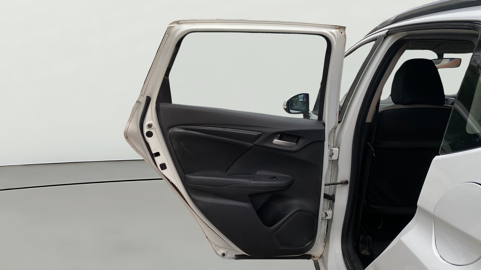 View 2017 Honda WR-V S MT Diesel Edge Edition Image 23 Used 2017 Honda WR-V S MT Diesel Edge Edition Image 23