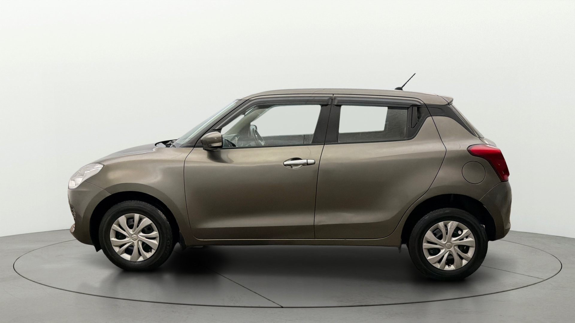 View 2021 Maruti Suzuki 1000 Base Variant Image 5 Used 2021 Maruti Suzuki 1000 Base Variant Image 5