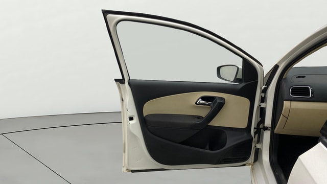 View Skoda Rapid Image 31 Used Skoda Rapid Image 31