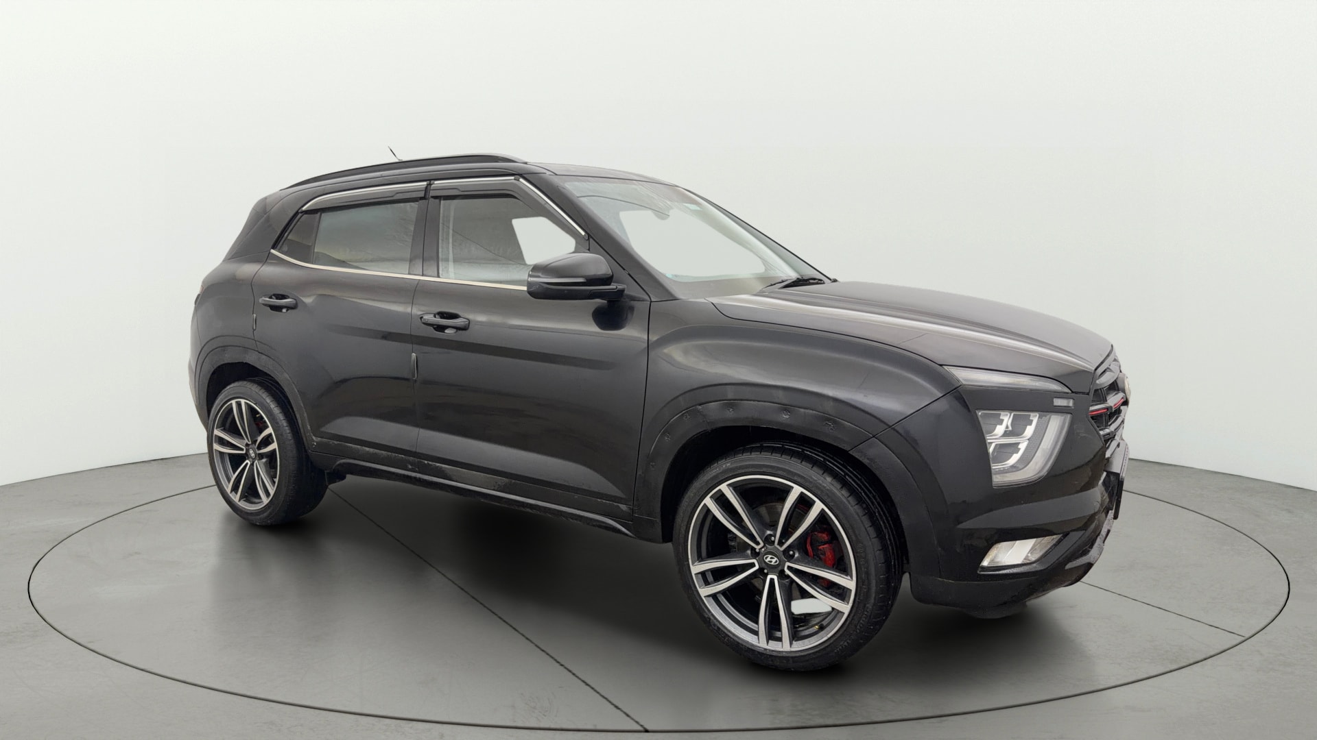 View 2023 Hyundai Creta SX (O) 1.5 Diesel AT Knight Edition Image 14 Used 2023 Hyundai Creta SX (O) 1.5 Diesel AT Knight Edition Image 14