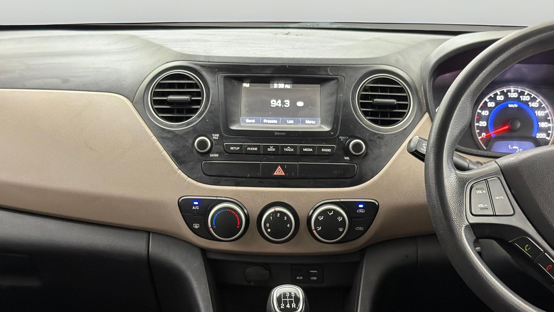 Used 2018 Hyundai Grand i10 Used 2018 Hyundai Grand i10