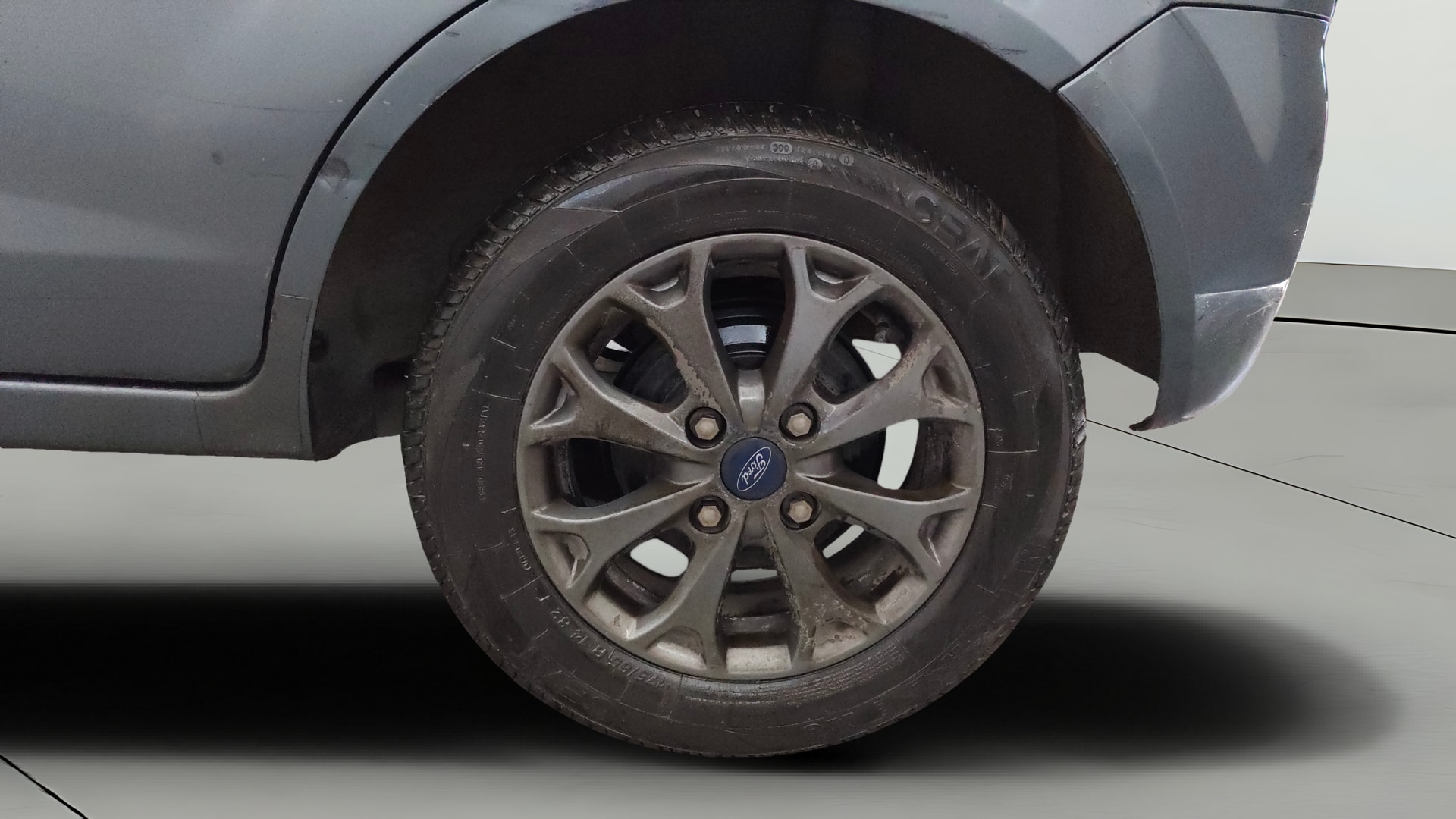 View 2015 Ford Figo 1.2P Ambiente MT BS IV Image 11 Used 2015 Ford Figo 1.2P Ambiente MT BS IV Image 11