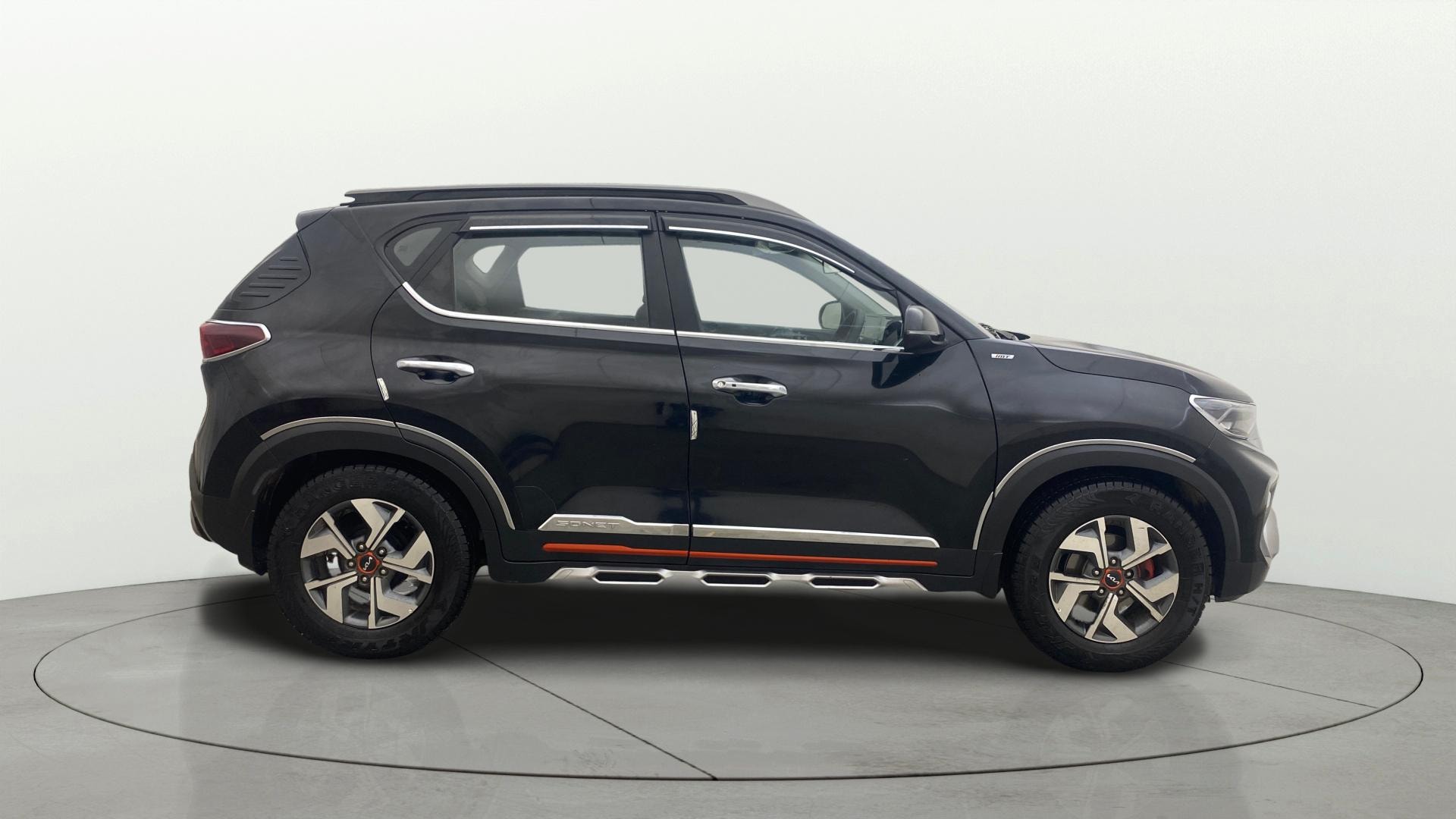 View 2022 Kia Sonet HTE Petrol Image 27 Used 2022 Kia Sonet HTE Petrol Image 27