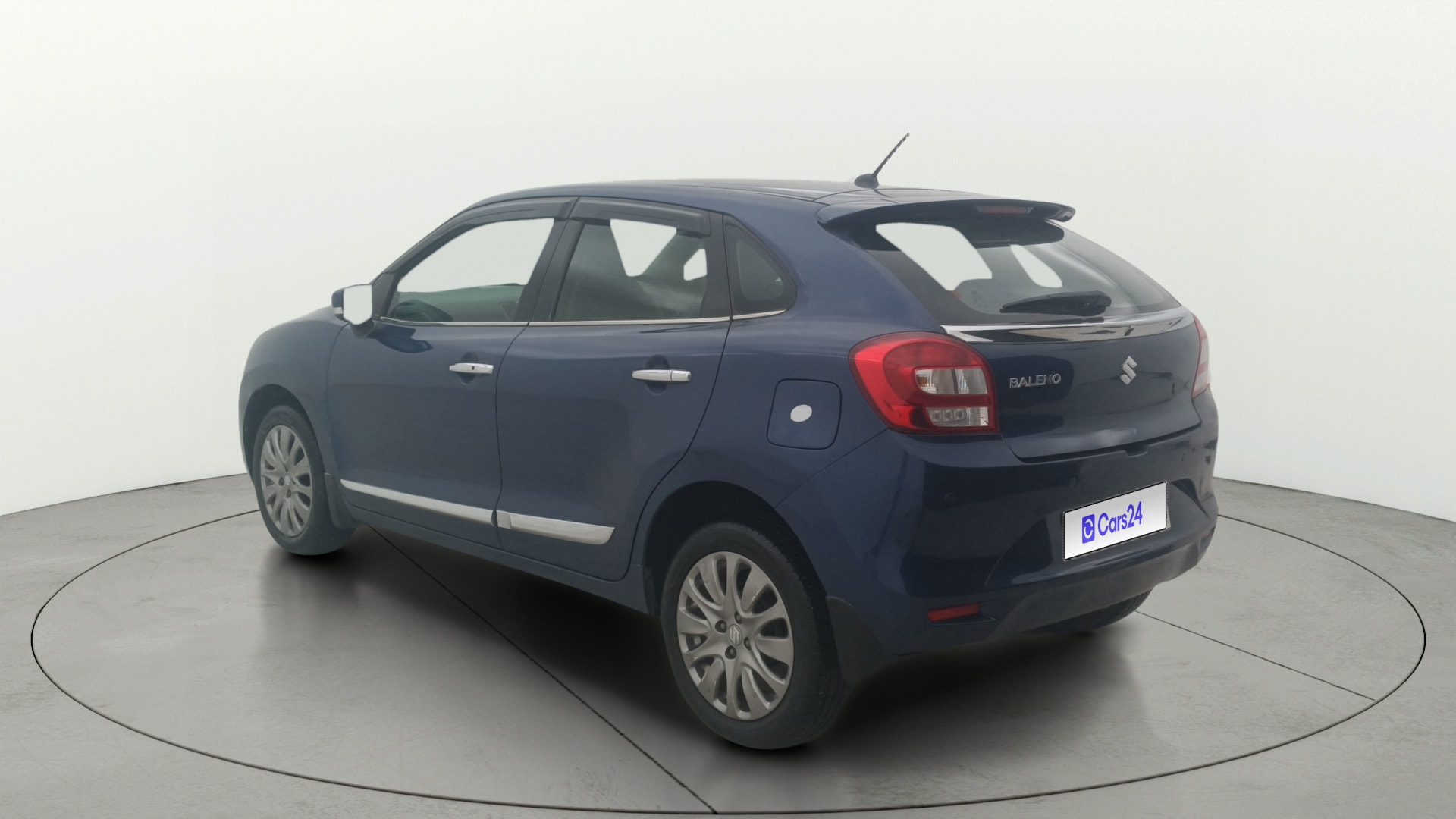 View 2018 Maruti Suzuki 1000 Base Variant Image 2 Used 2018 Maruti Suzuki 1000 Base Variant Image 2