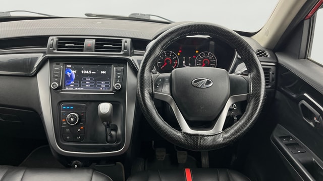 View Mahindra KUV100 Image 12 Used Mahindra KUV100 Image 12