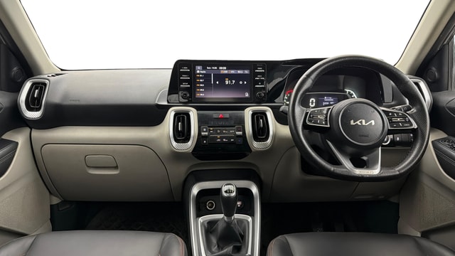 View Kia Sonet Image 16 Used Kia Sonet Image 16
