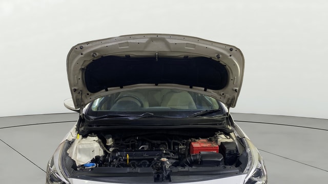 View Hyundai Fluidic Verna Image 19 Used Hyundai Fluidic Verna Image 19