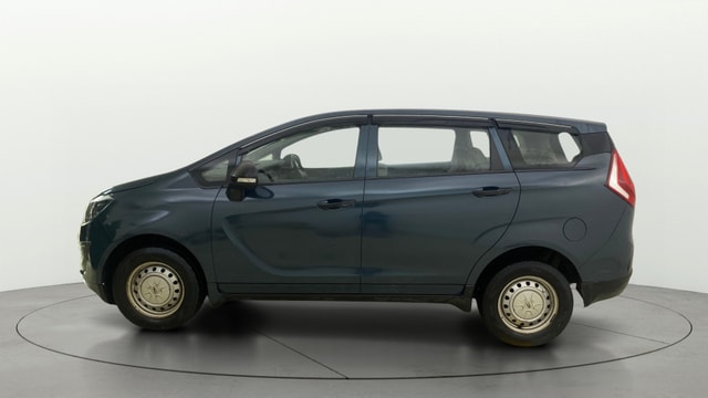 View Mahindra Marazzo Image 5 Used Mahindra Marazzo Image 5