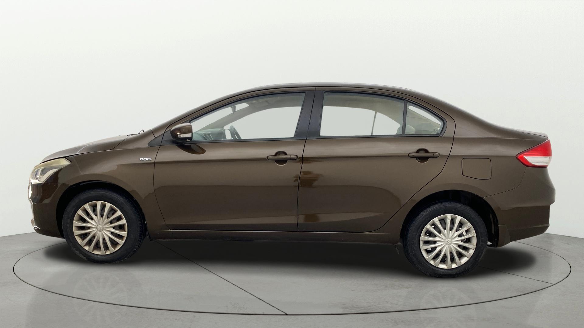View 2017 Maruti Suzuki 1000 Base Variant Image 5 Used 2017 Maruti Suzuki 1000 Base Variant Image 5