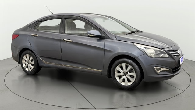 View Hyundai Fluidic Verna Image 35 Used Hyundai Fluidic Verna Image 35