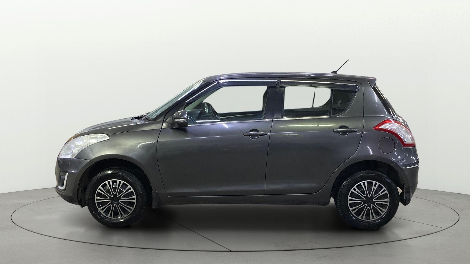 View 2016 Maruti Suzuki 1000 Base Variant Image 28 Used 2016 Maruti Suzuki 1000 Base Variant Image 28