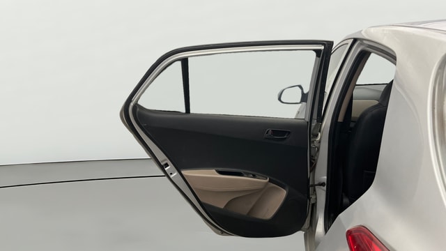 View Hyundai Grand i10 Image 22 Used Hyundai Grand i10 Image 22