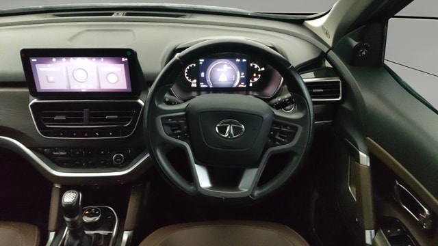 View Tata Harrier Image 21 Used Tata Harrier Image 21