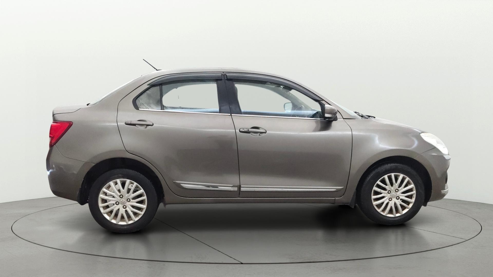 View 2017 Maruti Suzuki 1000 Base Variant Image 8 Used 2017 Maruti Suzuki 1000 Base Variant Image 8