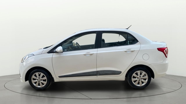 View Hyundai Xcent Image 6 Used Hyundai Xcent Image 6