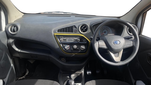 View Datsun Redi GO Image 15 Used Datsun Redi GO Image 15