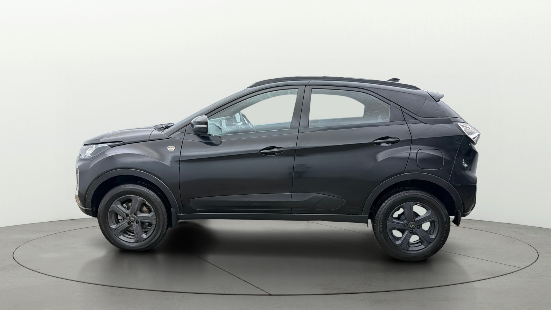 View 2023 Tata Nexon Revotron XE Image 27 Used 2023 Tata Nexon Revotron XE Image 27