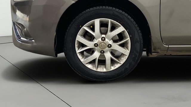 View Nissan Sunny Image 28 Used Nissan Sunny Image 28