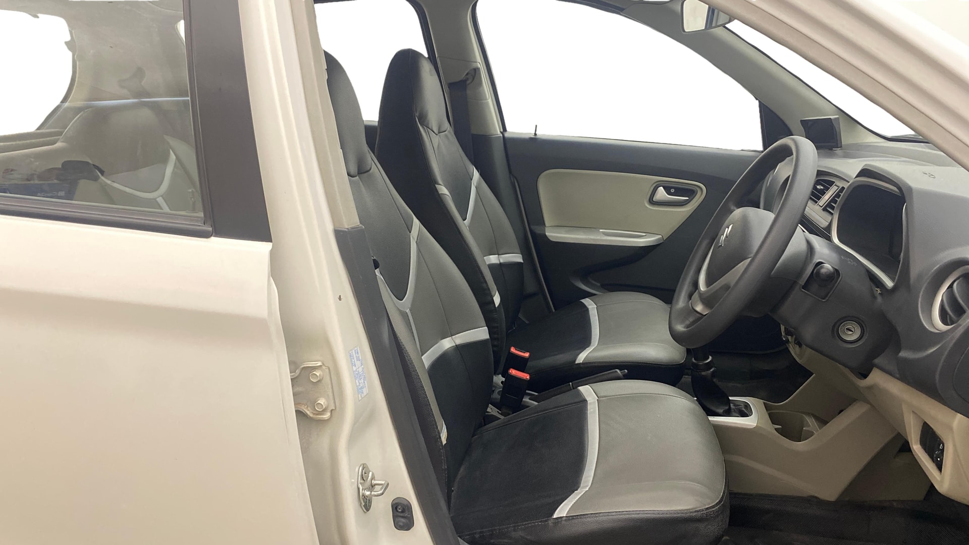Used 2015 Maruti Suzuki Alto K10 Used 2015 Maruti Suzuki Alto K10