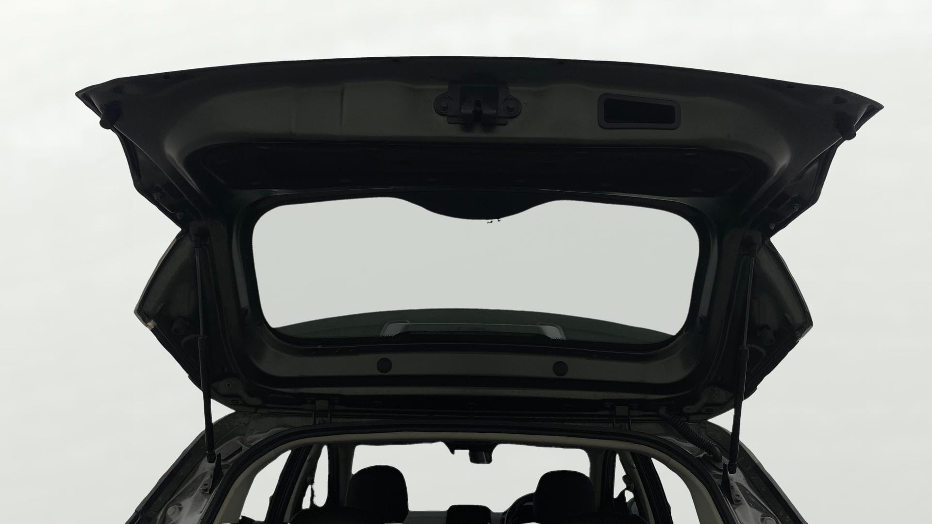 View 2023 Tata Nexon Revotron XE Image 16 Used 2023 Tata Nexon Revotron XE Image 16