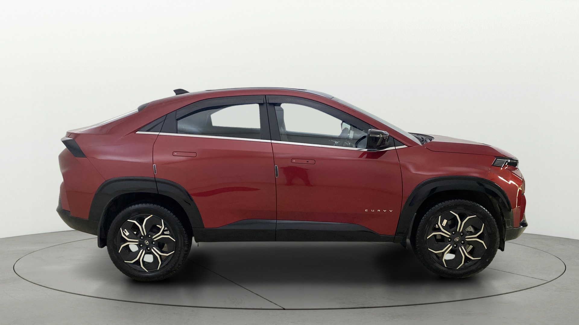 View 2025 Tata Curvv Smart 1.2 Revotron Petrol 6MT Image 9 Used 2025 Tata Curvv Smart 1.2 Revotron Petrol 6MT Image 9