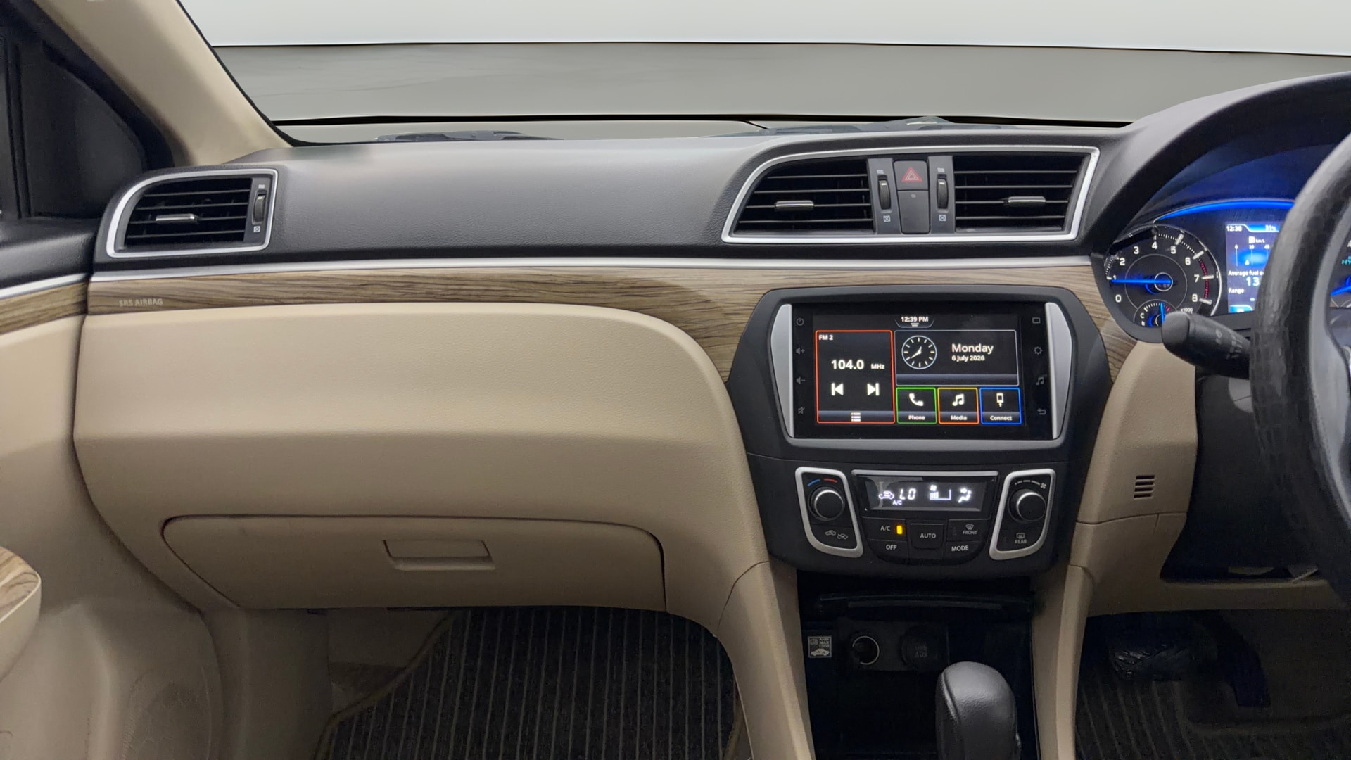 View 2021 Maruti Suzuki 1000 Base Variant Image 32 Used 2021 Maruti Suzuki 1000 Base Variant Image 32