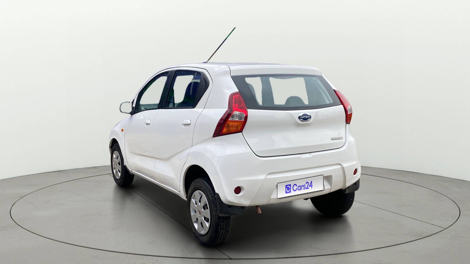 View 2018 Datsun Redi GO T(O)-0.8L BS IV Image 2 Used 2018 Datsun Redi GO T(O)-0.8L BS IV Image 2