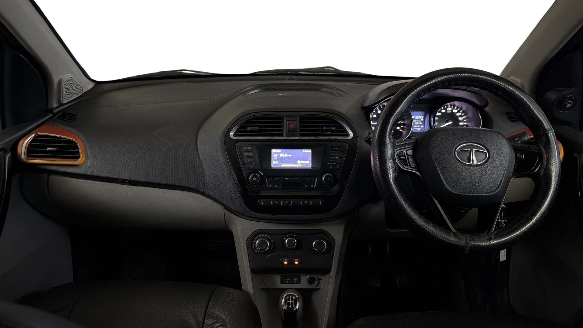 View 2019 Tata Tiago Revotorq XB Image 15 Used 2019 Tata Tiago Revotorq XB Image 15