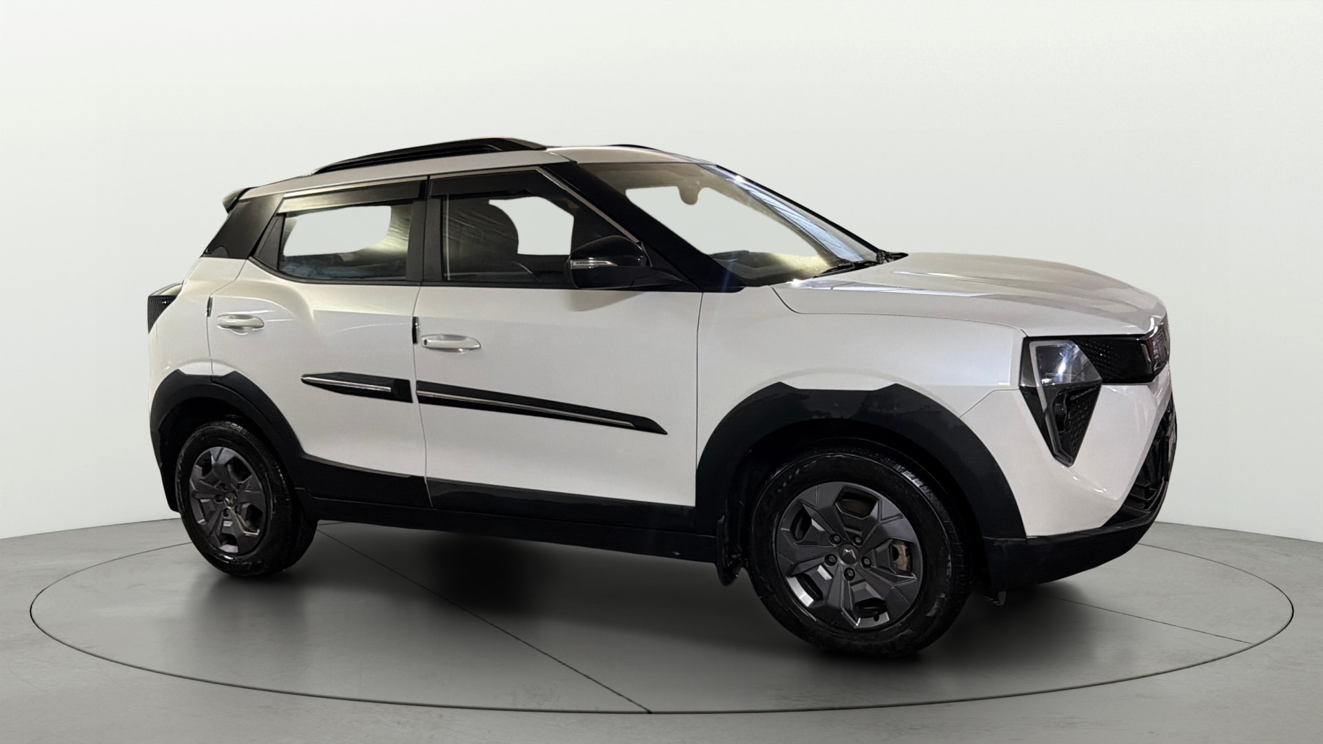 Used 2025 Mahindra XUV 3XO Used 2025 Mahindra XUV 3XO