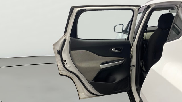 View Nissan Magnite Image 14 Used Nissan Magnite Image 14