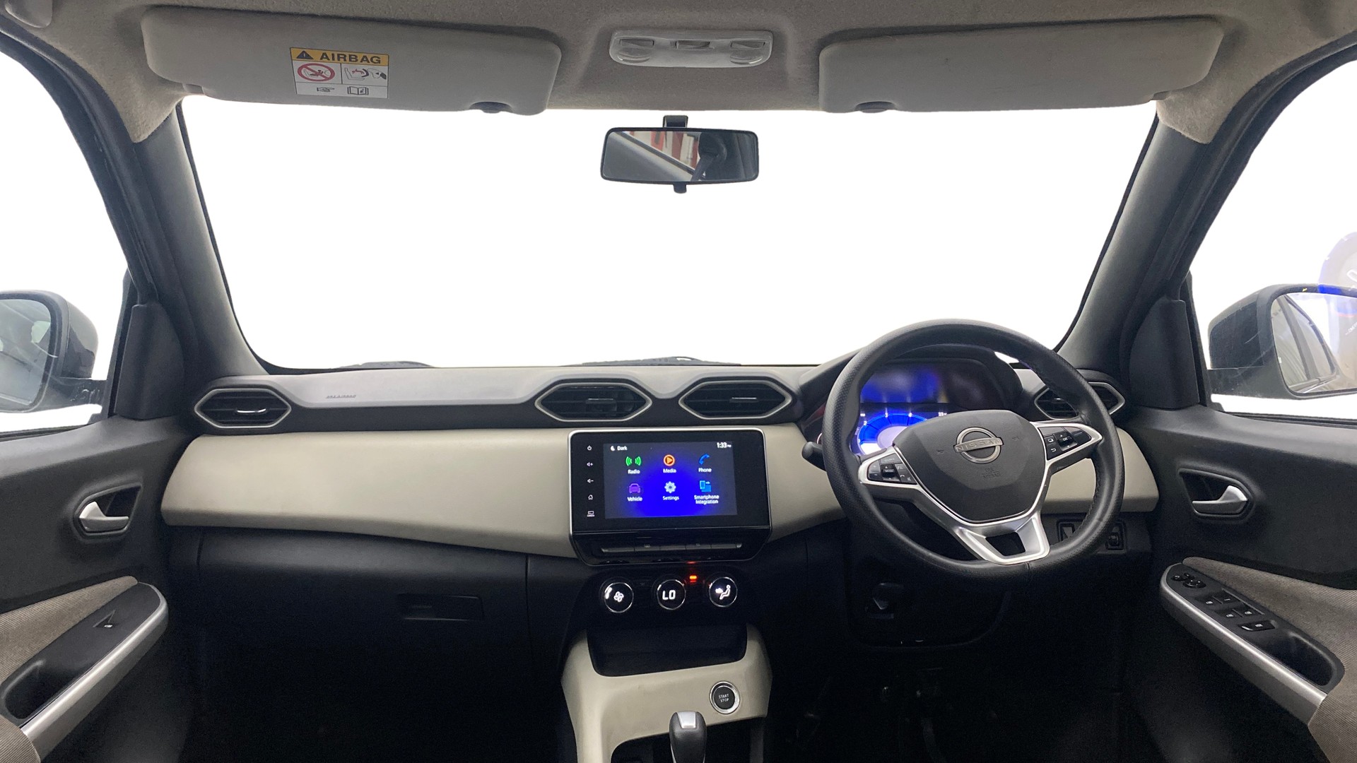 View 2022 Nissan Magnite Turbo XV Premium CVT Image 31 Used 2022 Nissan Magnite Turbo XV Premium CVT Image 31