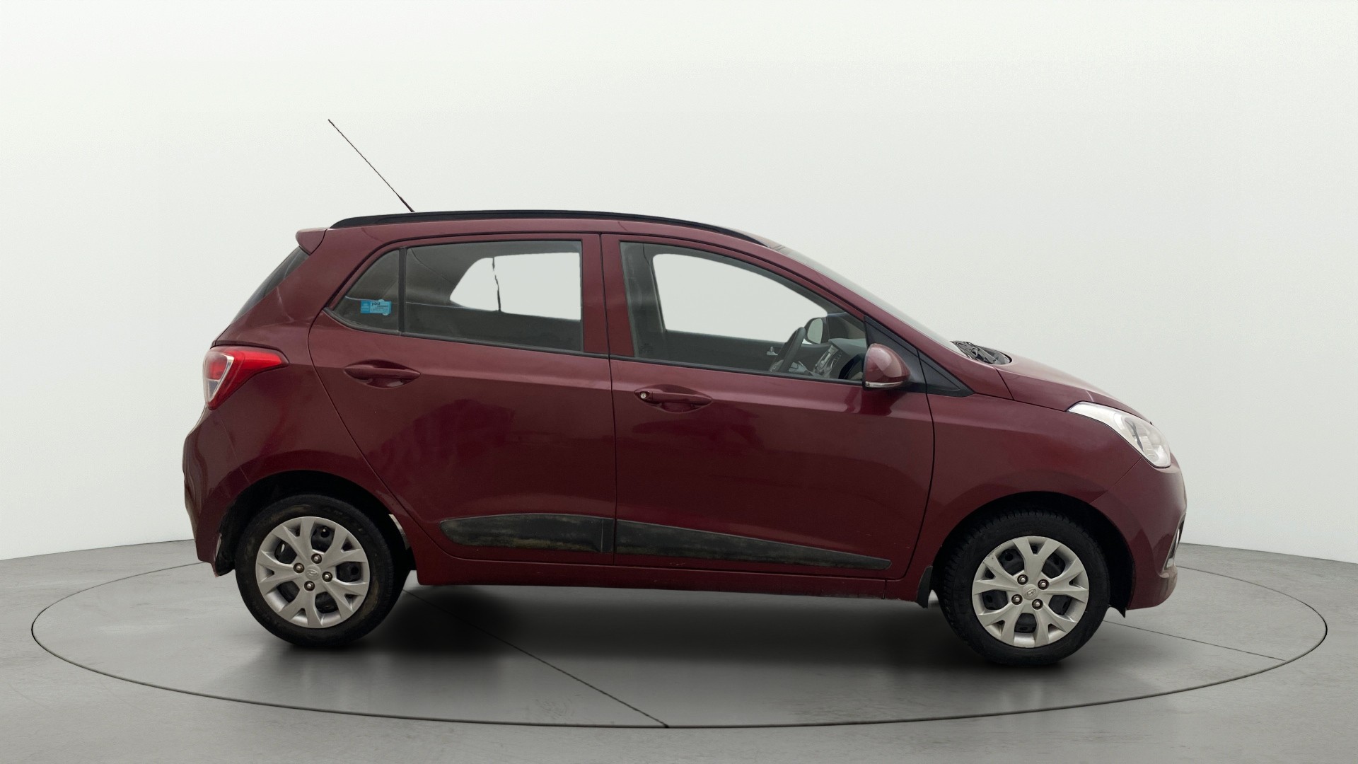 View 2016 Hyundai Grand i10 Sportz 1.2 Kappa Image 8 Used 2016 Hyundai Grand i10 Sportz 1.2 Kappa Image 8