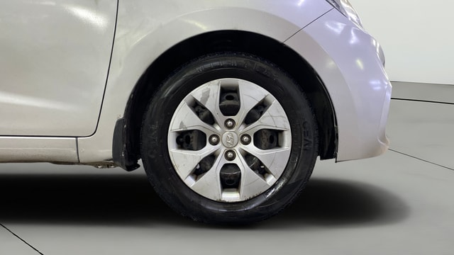 View Hyundai Xcent Image 39 Used Hyundai Xcent Image 39