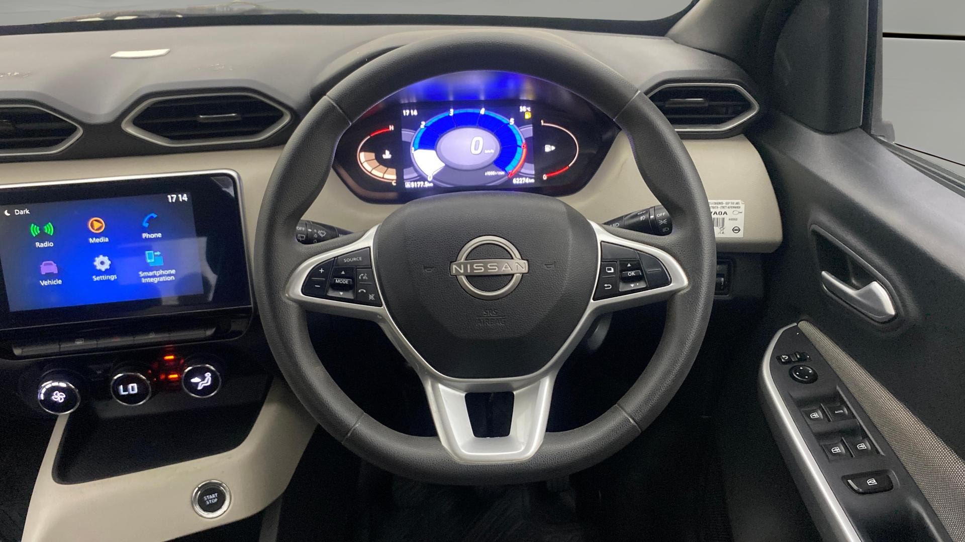 View 2022 Nissan Magnite XV Image 20 Used 2022 Nissan Magnite XV Image 20