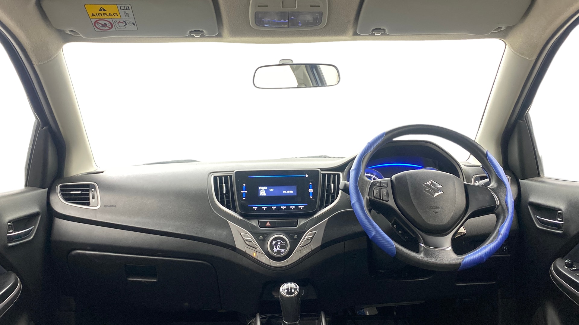 View 2021 Maruti Suzuki 1000 Base Variant Image 15 Used 2021 Maruti Suzuki 1000 Base Variant Image 15