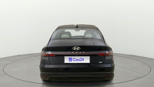 View Hyundai Verna Image 42 Used Hyundai Verna Image 42