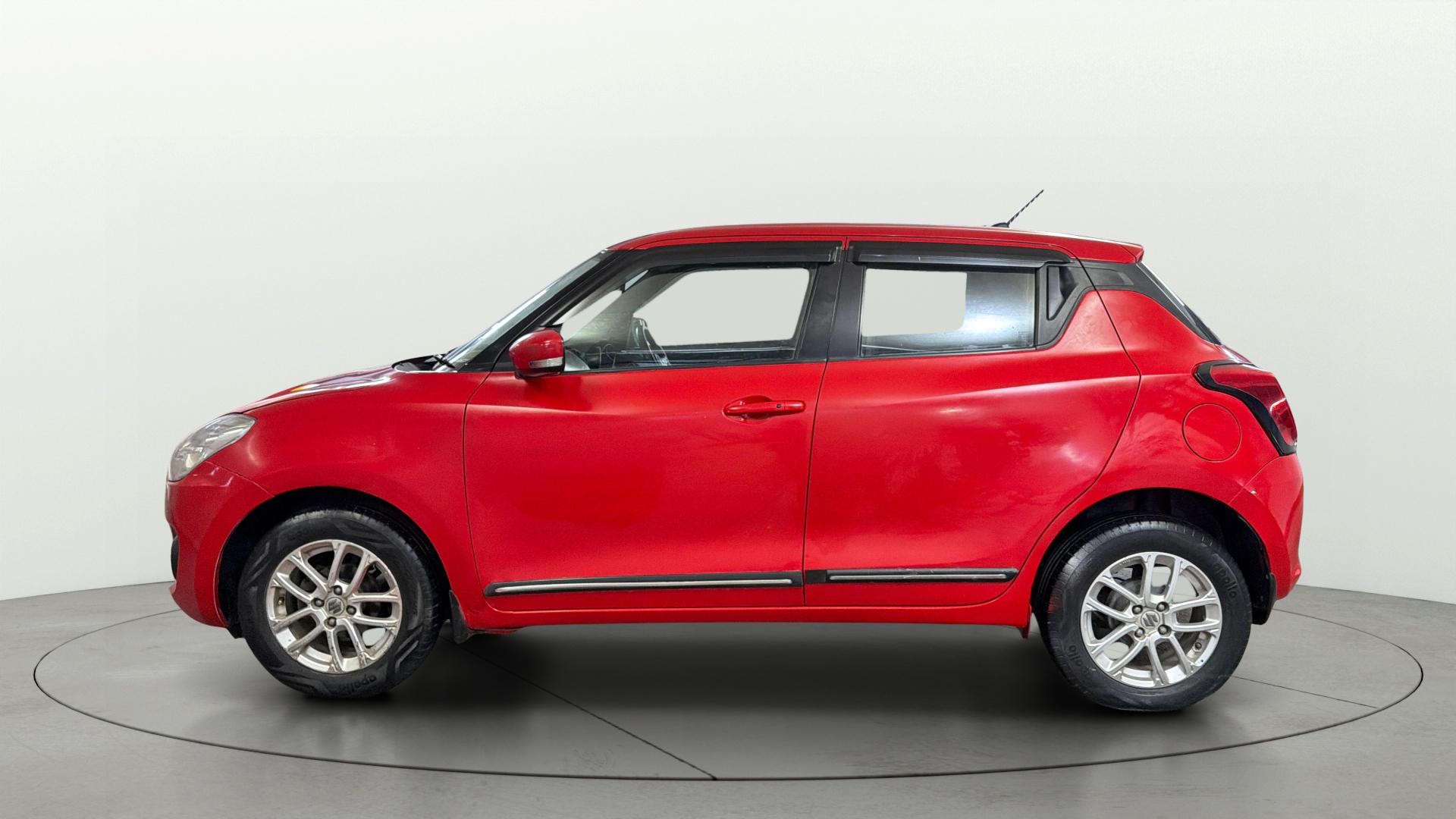 View 2019 Maruti Suzuki 1000 Base Variant Image 5 Used 2019 Maruti Suzuki 1000 Base Variant Image 5
