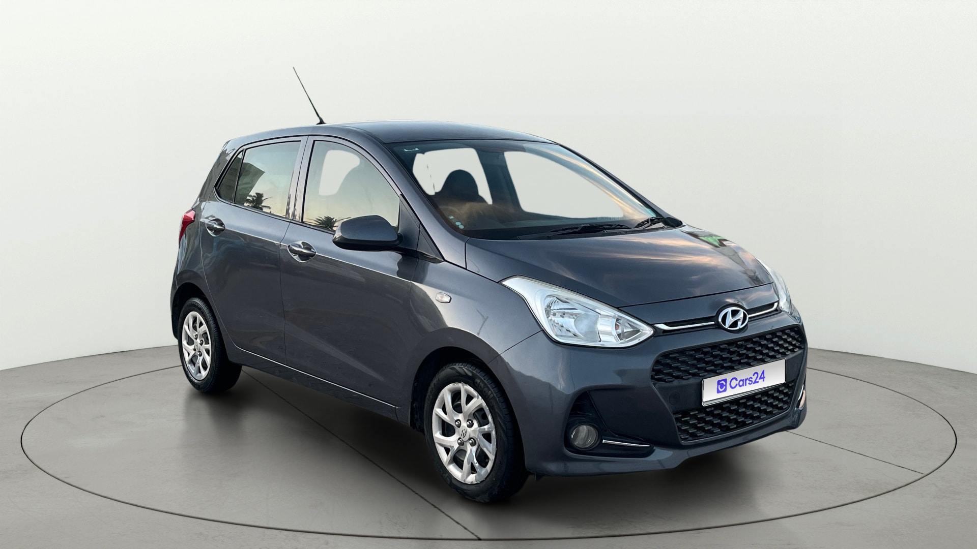 View 2017 Hyundai Grand i10 1.2 Magna Petrol AT Image 36 Used 2017 Hyundai Grand i10 1.2 Magna Petrol AT Image 36