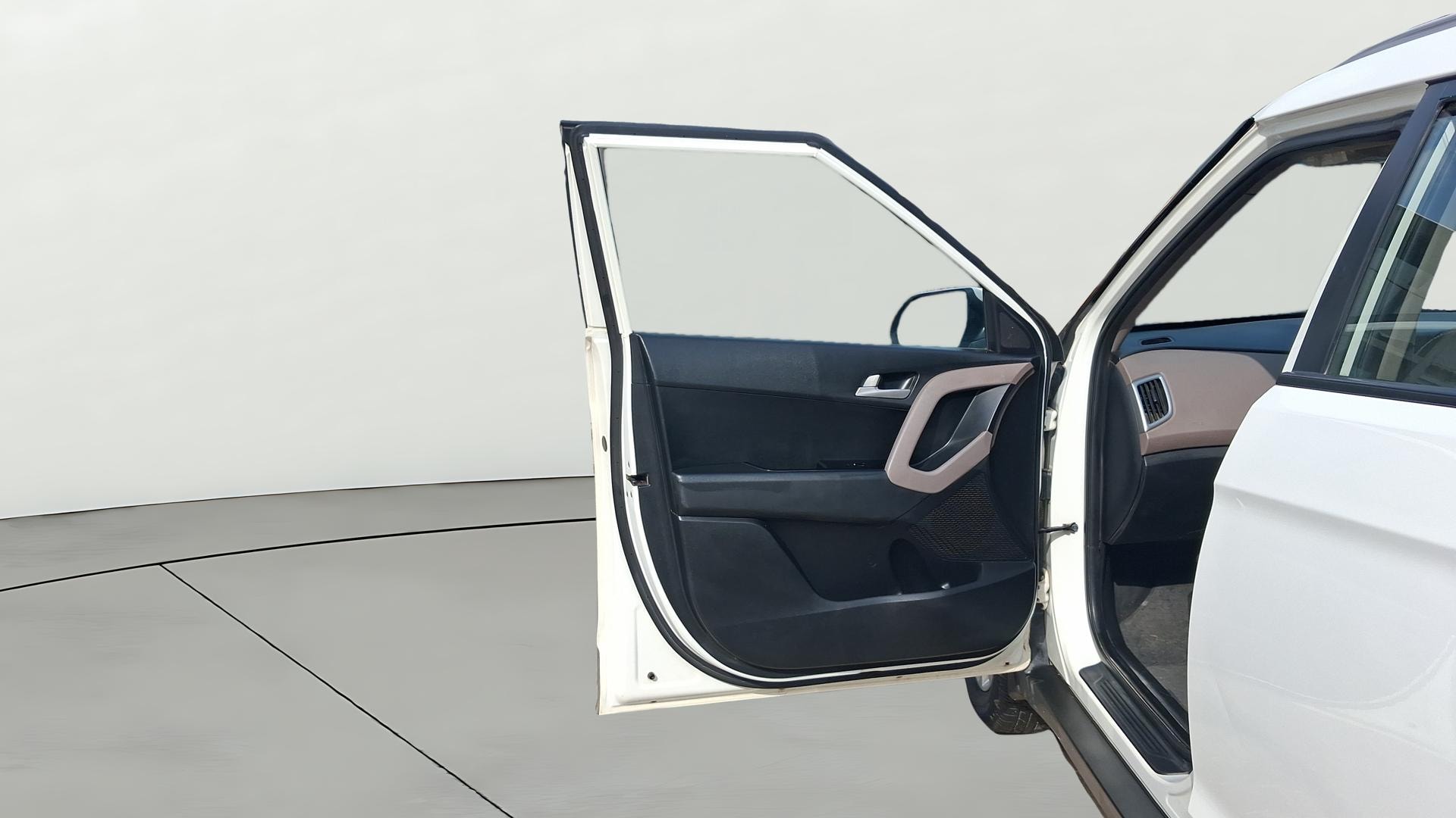 View 2019 Hyundai Creta 1.4 E Diesel Image 31 Used 2019 Hyundai Creta 1.4 E Diesel Image 31