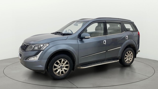 View Mahindra XUV500 Image 37 Used Mahindra XUV500 Image 37