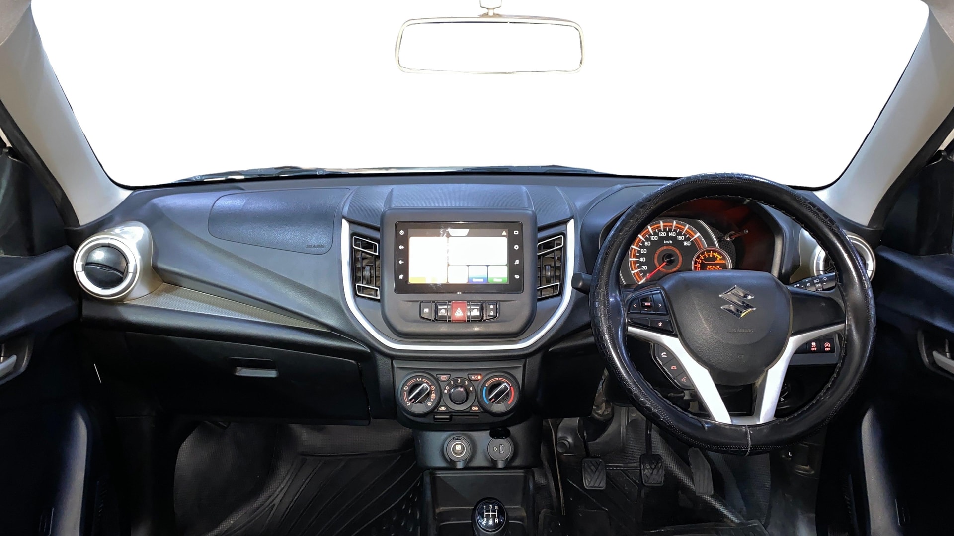 Used 2025 Maruti Suzuki 1000 Used 2025 Maruti Suzuki 1000