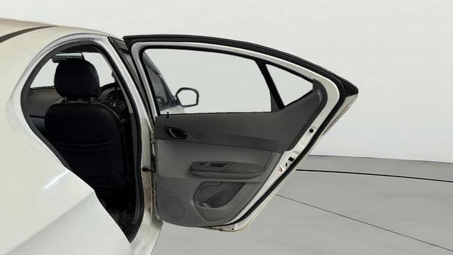 View Tata Tigor Image 7 Used Tata Tigor Image 7