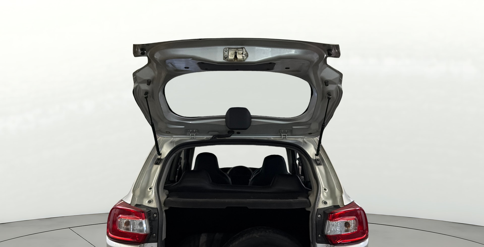 View 2019 Maruti Suzuki 1000 Base Variant Image 16 Used 2019 Maruti Suzuki 1000 Base Variant Image 16