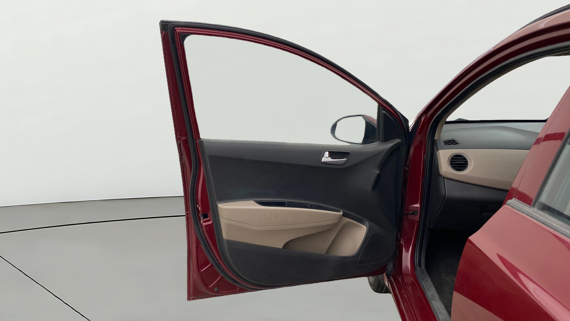 View 2015 Hyundai Grand i10 Sportz 1.2 Kappa Image 30 Used 2015 Hyundai Grand i10 Sportz 1.2 Kappa Image 30