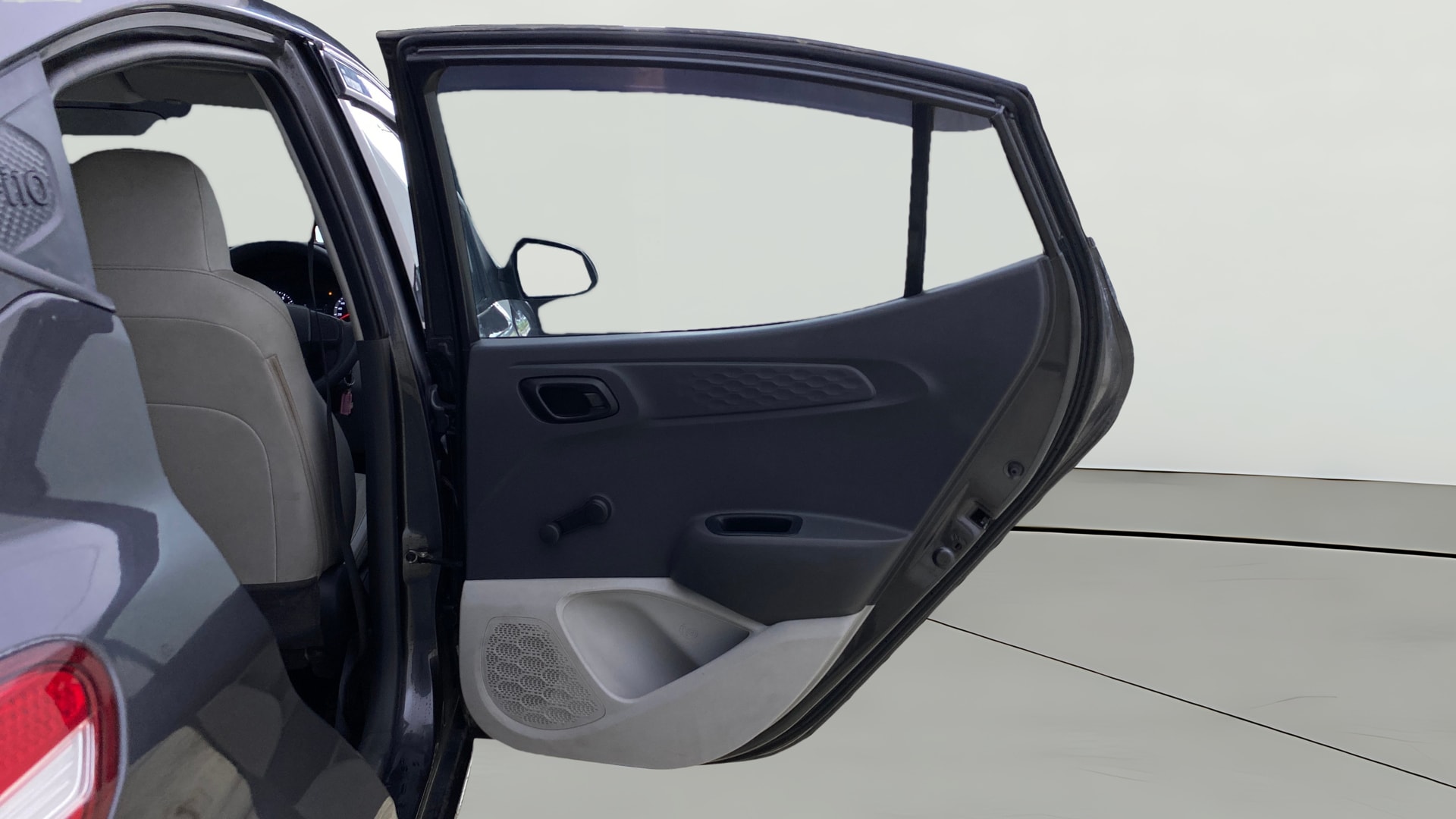 View 2022 Hyundai Grand i10 Nios Era Petrol Image 7 Used 2022 Hyundai Grand i10 Nios Era Petrol Image 7