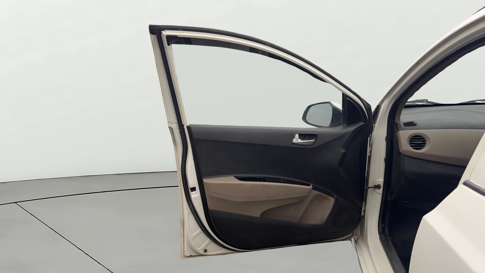 View 2019 Hyundai Grand i10 1.2 Asta Petrol Image 31 Used 2019 Hyundai Grand i10 1.2 Asta Petrol Image 31