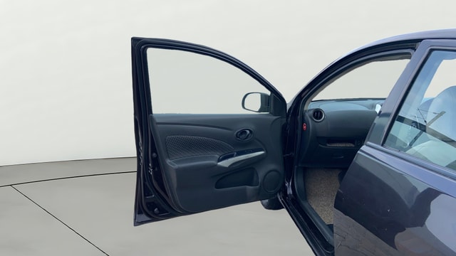View Nissan Sunny Image 30 Used Nissan Sunny Image 30