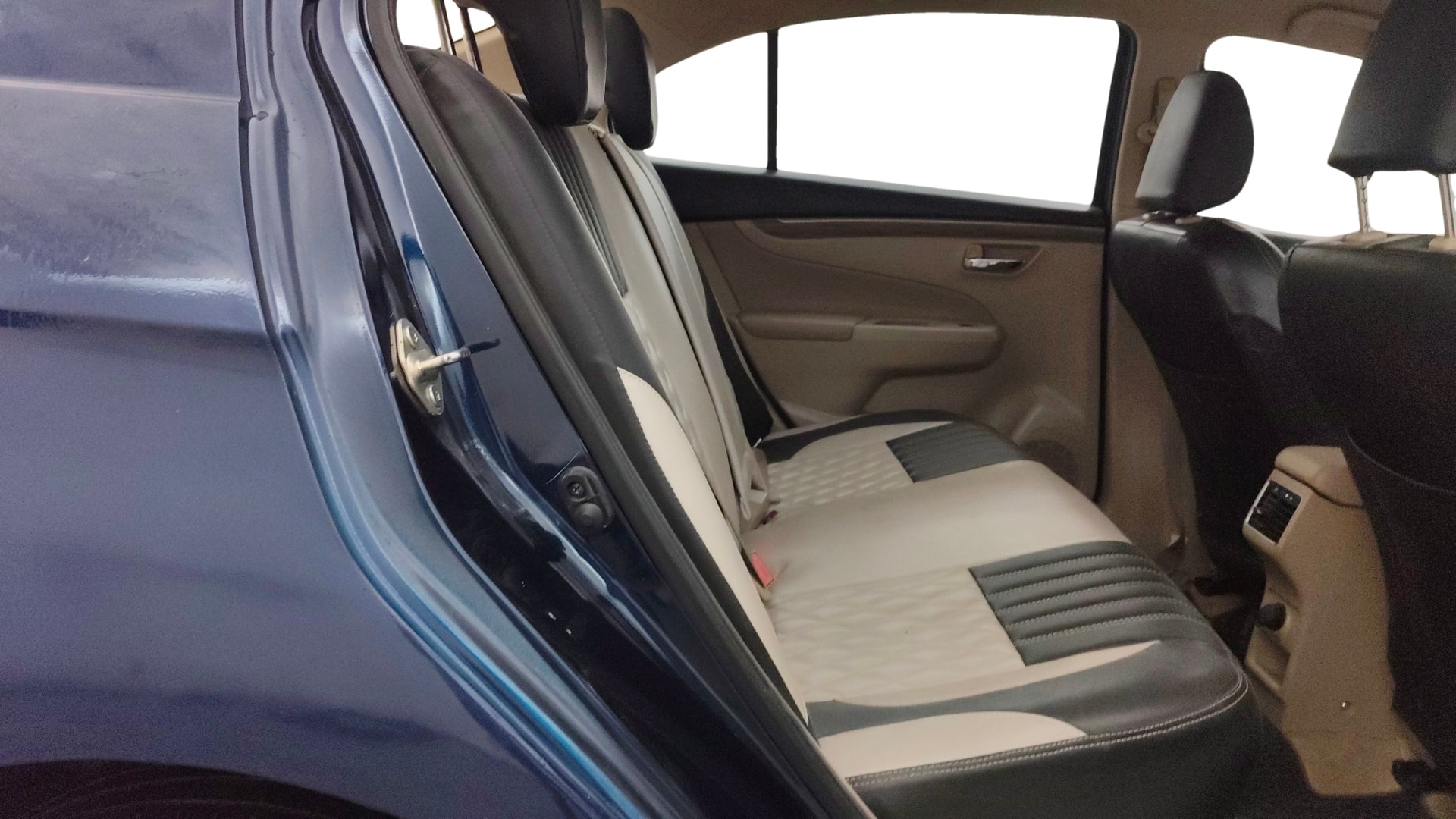 Used 2025 Maruti Suzuki 1000 Used 2025 Maruti Suzuki 1000