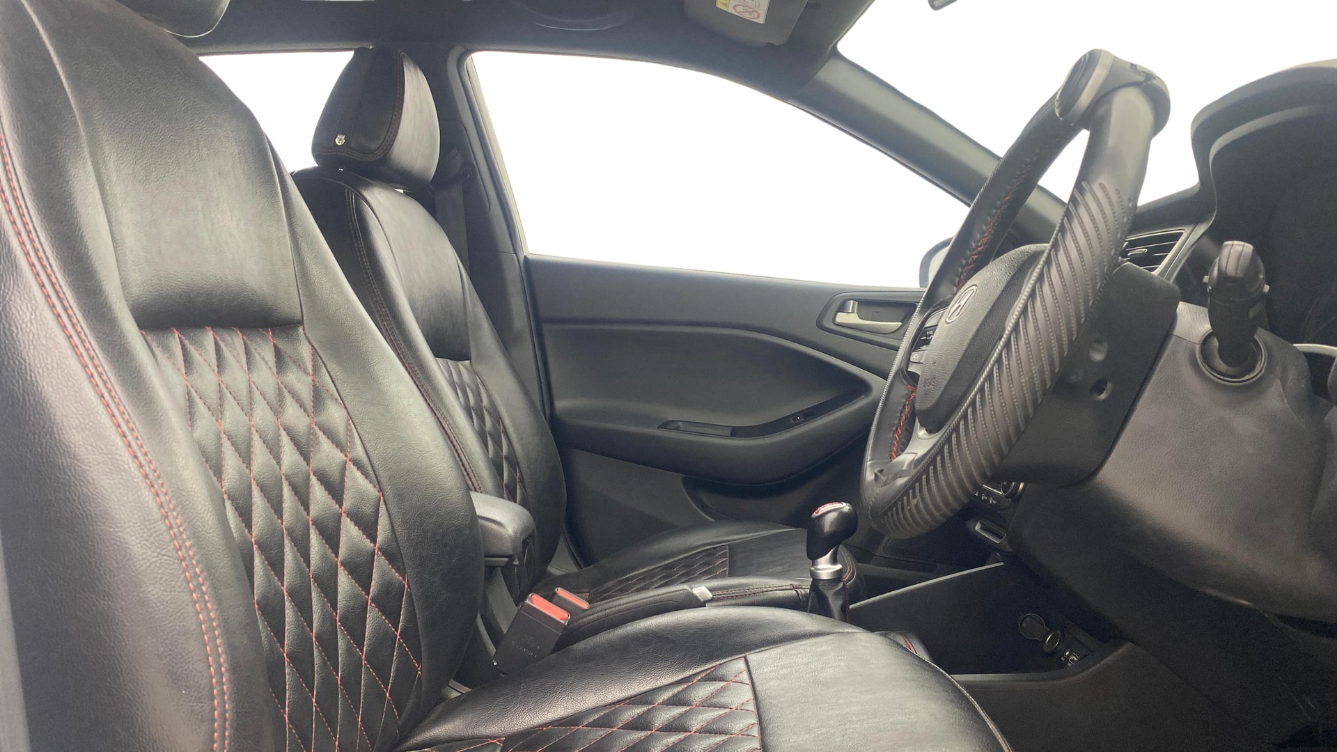 View 2019 Hyundai i20 Active 1.2 SX Image 17 Used 2019 Hyundai i20 Active 1.2 SX Image 17